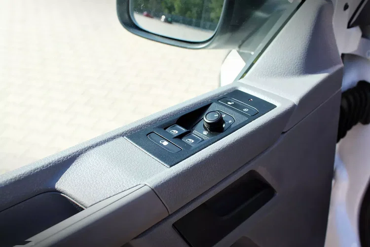 Volkswagen Transporter T6.1 DMC 2800kg zdjęcie 37