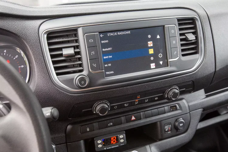 Fiat Scudo CHŁODNIA L3H1 Maxi AUTOMAT zdjęcie 30