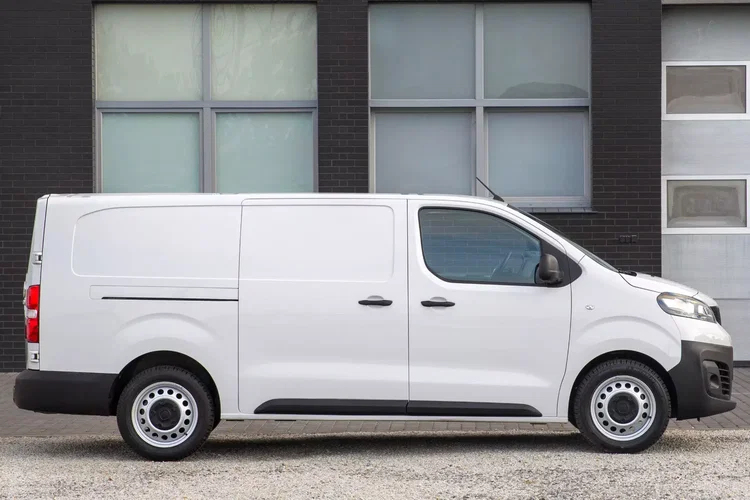 Fiat Scudo CHŁODNIA L3H1 Maxi AUTOMAT zdjęcie 23