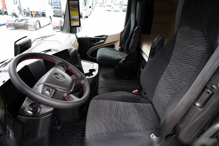 Mercedes ACTROS 1845 / MP5 / BIG SPACE / PO KONTRAKCIE SERWISOWYM zdjęcie 27