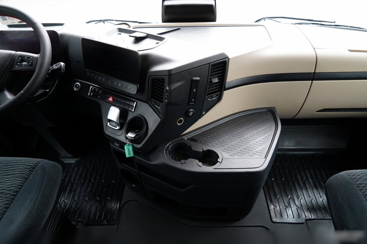 Mercedes ACTROS 1845 / MP5 / BIG SPACE / PO KONTRAKCIE SERWISOWYM zdjęcie 34