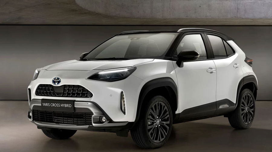 TOYOTA Yaris Cross Hybrid 1.5 GR Sport zdjęcie 