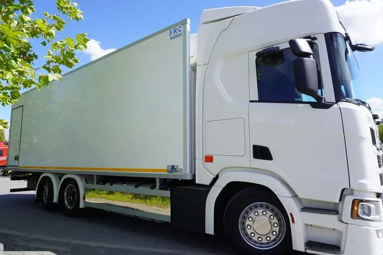 Scania R500 / Chłodnia Lecapitaine 20 EPAL / Carrier Supra 950 / 3. oś skrętna zdjęcie 6