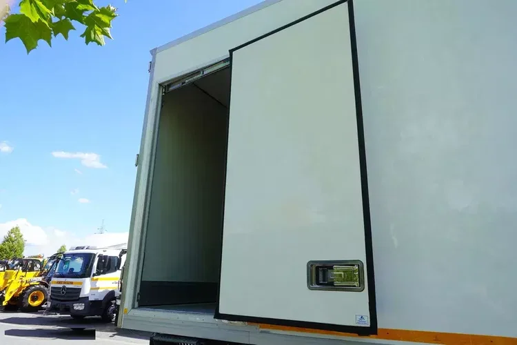 Scania R500 / Chłodnia Lecapitaine 20 EPAL / Carrier Supra 950 / 3. oś skrętna zdjęcie 9