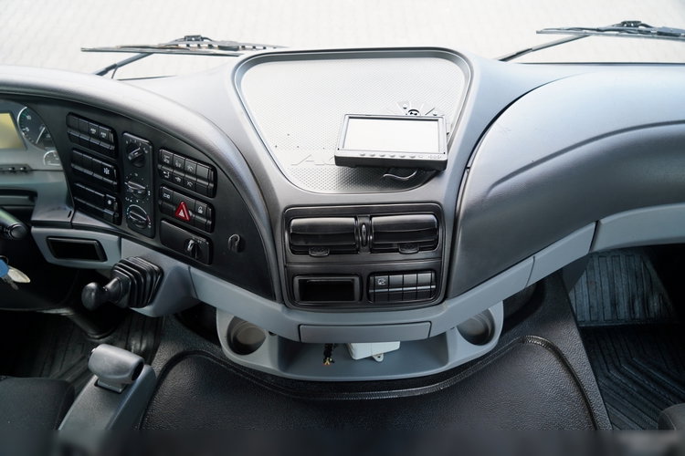 Mercedes ACTROS  1836 / 4X2 / BRAMOWIEC / PALFINGER M12T / EURO 6 / SPROWADZONY zdjęcie 30