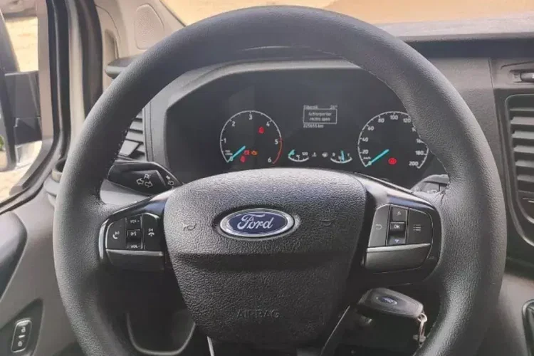 Ford Transit zdjęcie 18