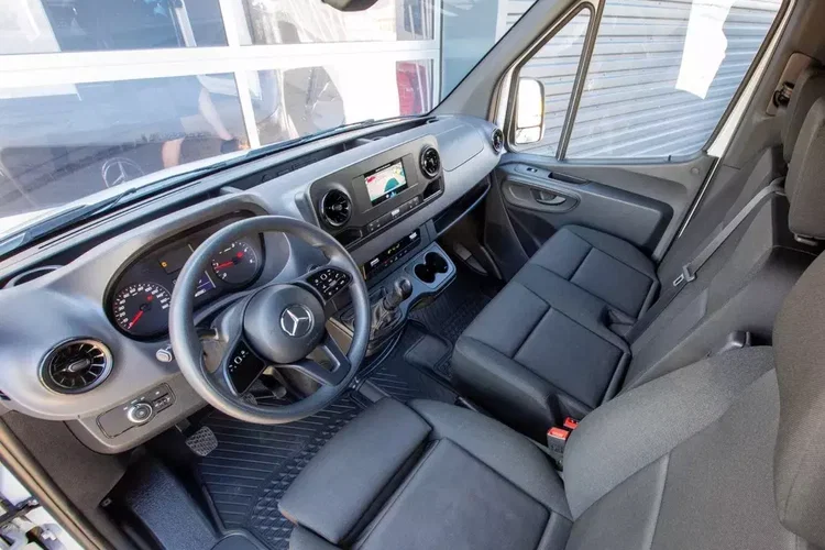 Mercedes Sprinter 7-OSÓB BRYGADOWY L3H2 Długi zdjęcie 22