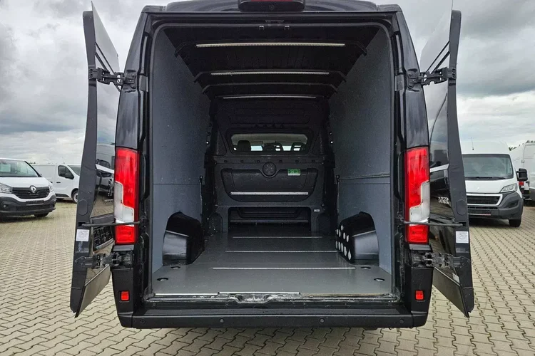 Peugeot boxer L4H2 89999zł NETTO Brygadówka 6 osób 2.2HDi/165KM zdjęcie 17