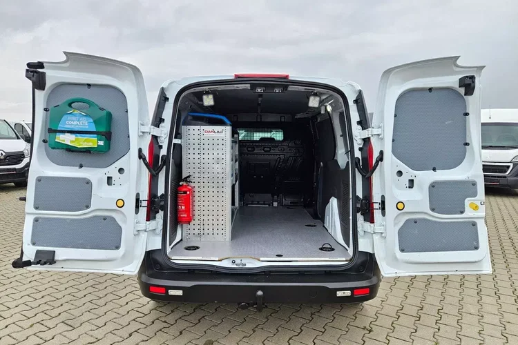 Ford transit-connect L2H1 39999zł NETTO Zabudowa warsztatowa 1.5 TdCi/120KM zdjęcie 13