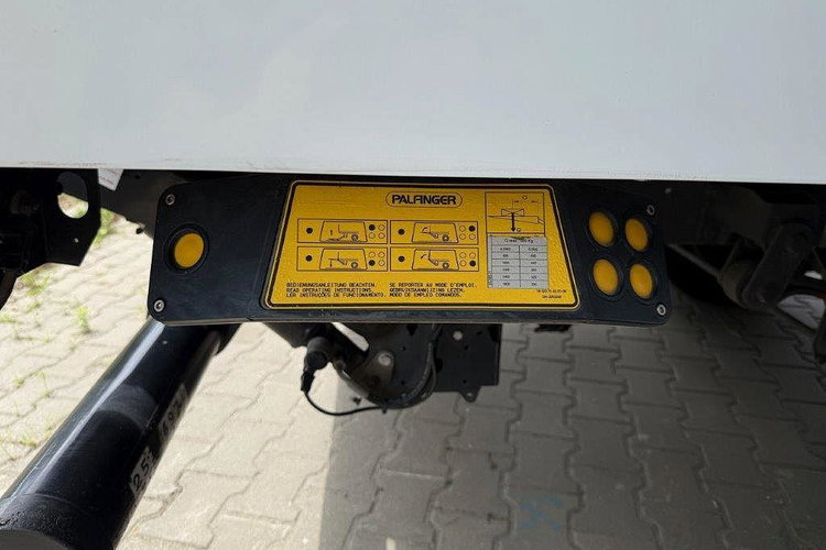 IVECO DAILY 35C 16 zdjęcie 9