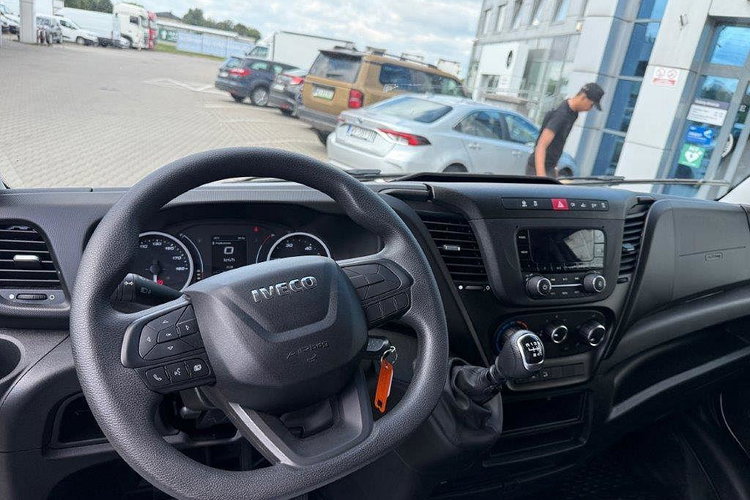 IVECO DAILY 35C 16 zdjęcie 7
