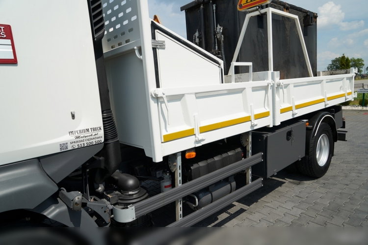 Renault D 16.240 / 4X2 / WYWROTKA / SPECJALISTYCZNY / DROGOWY / ZBIORNIK DO LANIA ASFALTU / EURO 6 / SPROWADZONY zdjęcie 15