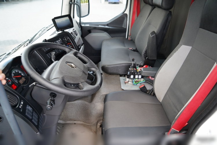 Renault D 16.240 / 4X2 / WYWROTKA / SPECJALISTYCZNY / DROGOWY / ZBIORNIK DO LANIA ASFALTU / EURO 6 / SPROWADZONY zdjęcie 28