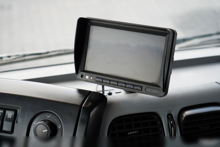 Renault D 16.240 / 4X2 / WYWROTKA / SPECJALISTYCZNY / DROGOWY / ZBIORNIK DO LANIA ASFALTU / EURO 6 / SPROWADZONY zdjęcie 35