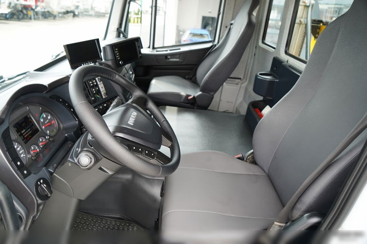 Iveco STRALIS X-WAY 480 / 6x4 / WYWROTKA DWUSTRONNA /  HYDROBURTA / BOARDMATIC / MEILLER KIPPER / SPROWADZONY zdjęcie 43