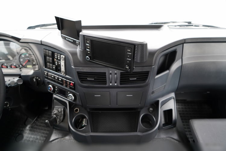 Iveco STRALIS X-WAY 480 / 6x4 / WYWROTKA DWUSTRONNA /  HYDROBURTA / BOARDMATIC / MEILLER KIPPER / SPROWADZONY zdjęcie 49