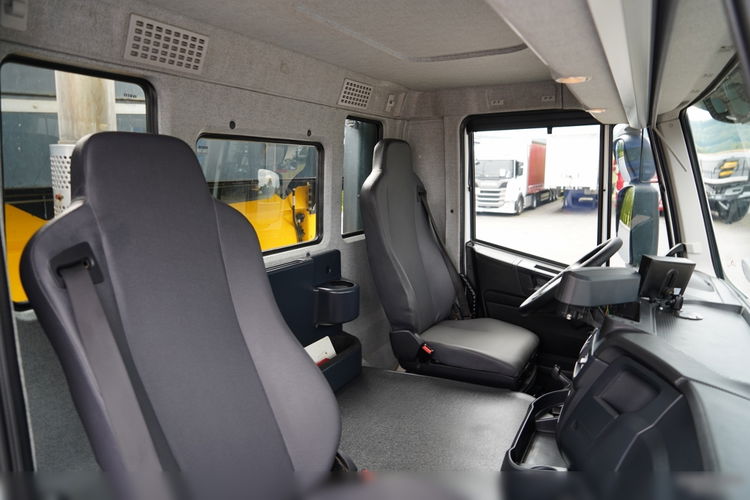 Iveco STRALIS X-WAY 480 / 6x4 / WYWROTKA DWUSTRONNA /  HYDROBURTA / BOARDMATIC / MEILLER KIPPER / SPROWADZONY zdjęcie 51