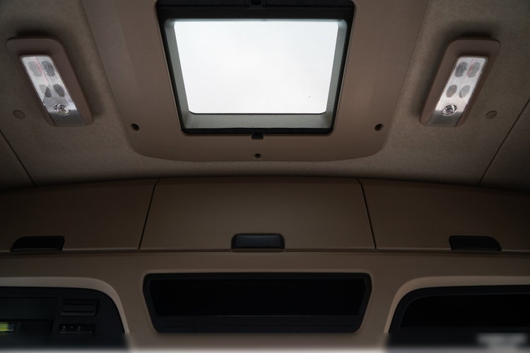 Mercedes ACTROS 1845 / MP5 / BIG SPACE / PO KONTRAKCIE SERWISOWYM zdjęcie 32