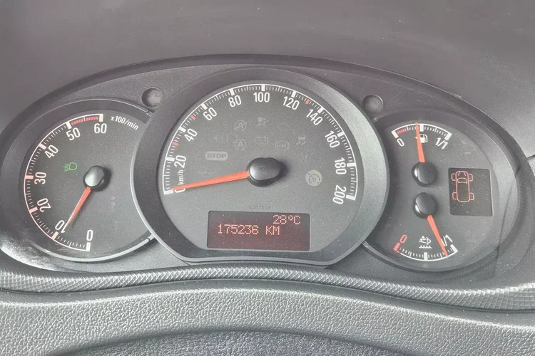 Opel movano L3H2 59999zł BRUTTO 2.3CDTi/170KM zdjęcie 25