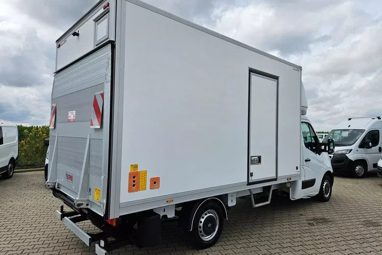 Renault Master Kontener 8 ePAL 69999zł NETTO 2.3 dCi/170KM zdjęcie 11