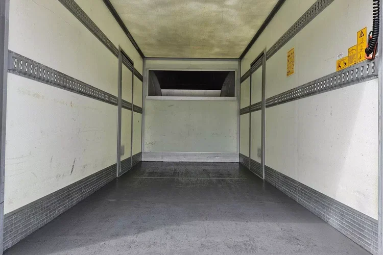 Renault Master Kontener 8 ePAL 69999zł NETTO 2.3 dCi/170KM zdjęcie 17