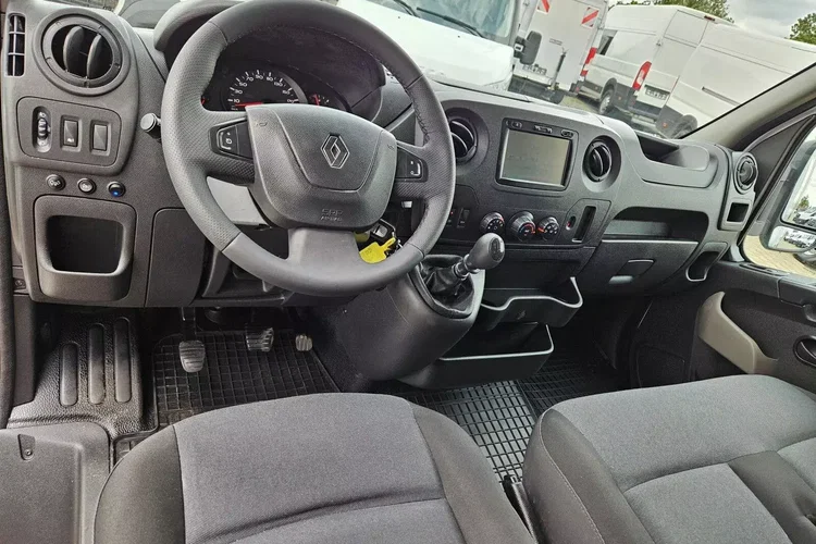 Renault Master Kontener 8 ePAL 69999zł NETTO 2.3 dCi/170KM zdjęcie 24
