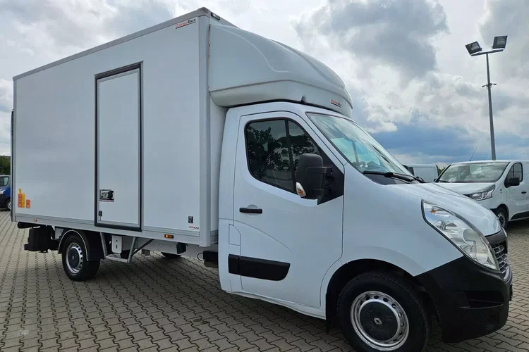 Renault Master Kontener 8 ePAL 69999zł NETTO 2.3 dCi/170KM zdjęcie 3