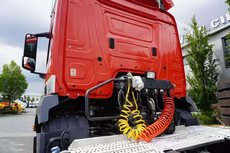 Mercedes Actros 1833 / 260 tys. km zdjęcie 6