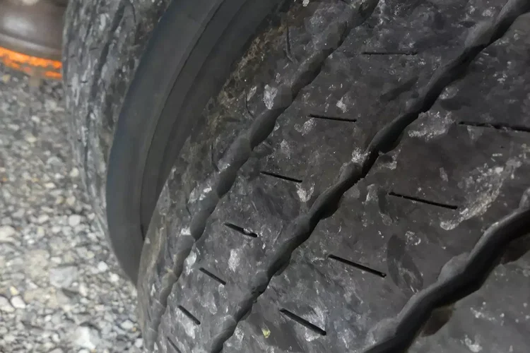 JANMIL NISKOPODWOZIOWA / LAWETA / OŚ SKRĘTNA / OSIE SAF / zdjęcie 14