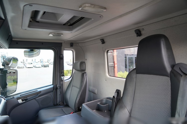 Scania P 360 / DZIENNA KABINA / 2015 ROK / 275 TYS. KM. / EURO 6 / SPROWADZONY zdjęcie 25