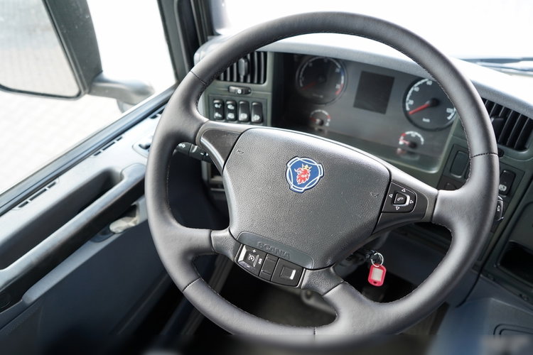 Scania P 360 / DZIENNA KABINA / 2015 ROK / 275 TYS. KM. / EURO 6 / SPROWADZONY zdjęcie 27