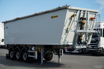 ZASŁAW D-653A / WYWROTKA ALUMINIOWA / 47 m3 / 2024 ROK / KLAPO-DRZWI / OS PODNOSZONA / OSIE SAF