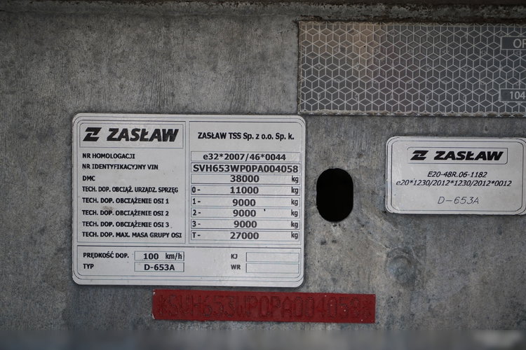 ZASŁAW D-653A / WYWROTKA ALUMINIOWA / 47 m3 / 2024 ROK / KLAPO-DRZWI / OS PODNOSZONA / OSIE SAF zdjęcie 20