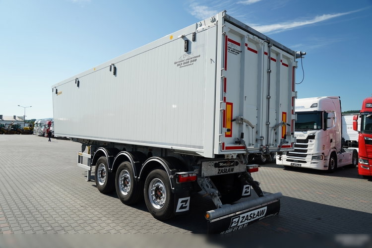 ZASŁAW D-653A / WYWROTKA ALUMINIOWA / 47 m3 / 2024 ROK / KLAPO-DRZWI / OS PODNOSZONA / OSIE SAF zdjęcie 5