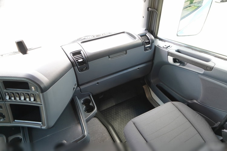 Scania R 450 / RETARDER/ KLIMATYZACJA POSTOJOWA / I-PARK COOL / 2016 ROK / PO KONTRAKCIE SERWISOWYM / SPROWADZONA zdjęcie 33