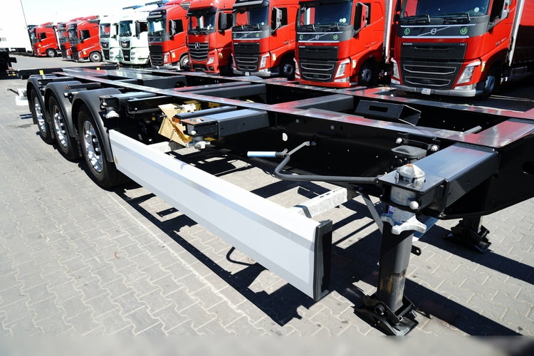 Krone / NACZEPA PODKONTENEROWA / MAŁO UŻYWANA / UNIWERSALNA / 2023 ROK / ROZSUWANY TYŁ / DO WSZYSTKICH KONTENERÓW / OŚ PODNOSZONA zdjęcie 10