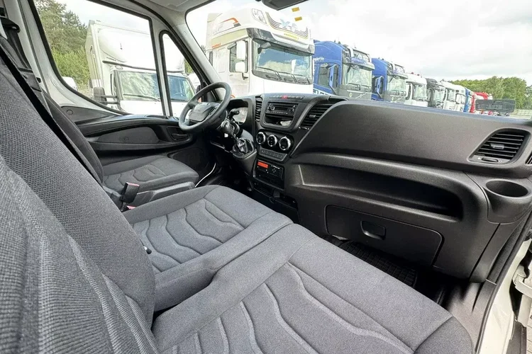 Iveco Daily 50C15 V zdjęcie 31