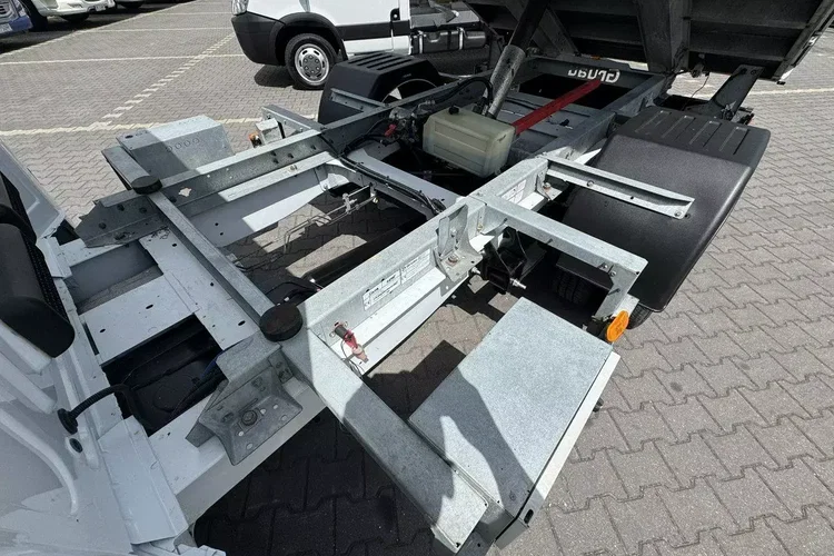 Ford Transit zdjęcie 11