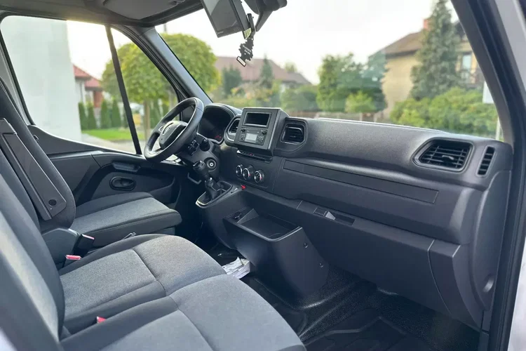 Renault Master zdjęcie 19
