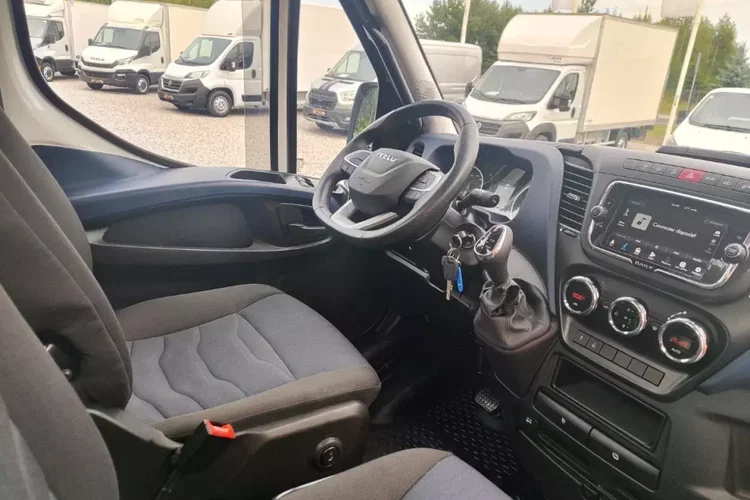 Iveco Daily zdjęcie 12