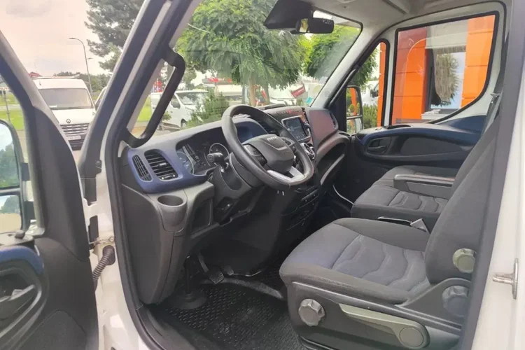 Iveco Daily zdjęcie 14