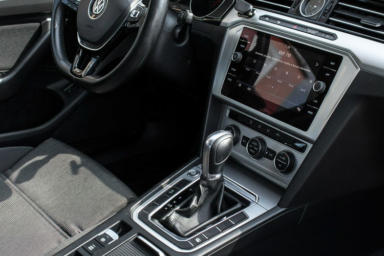 Volkswagen Passat 2.0_Diesel_150KM_188 tyś. km zdjęcie 12