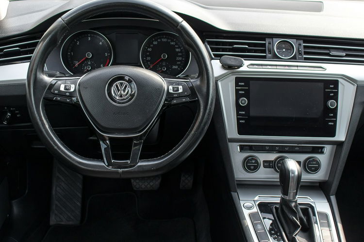Volkswagen Passat 2.0_Diesel_150KM_188 tyś. km zdjęcie 13