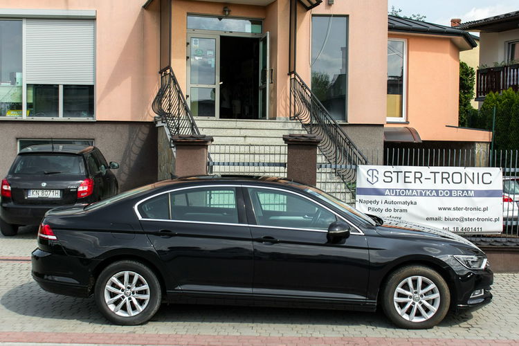 Volkswagen Passat 2.0_Diesel_150KM_188 tyś. km zdjęcie 9