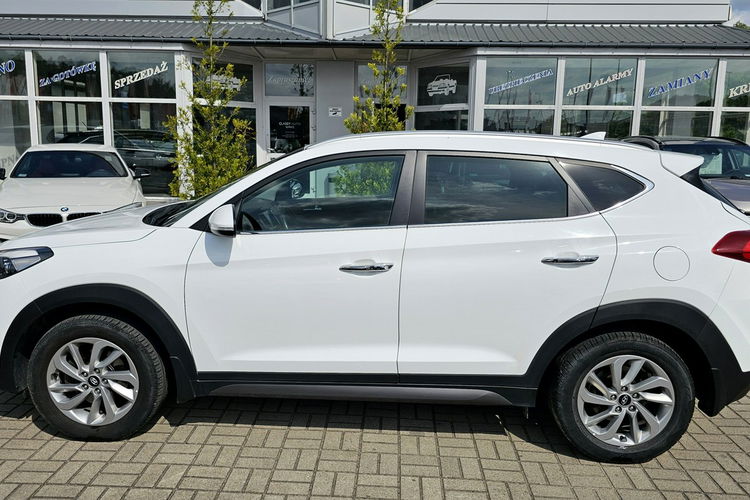 Hyundai Tucson Nawigacja,  kamera,  grzane fotele i kierownica,  serwis zdjęcie 5