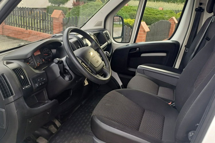 Peugeot Boxer L2H1 2.2 HDi 140KM Nawigacja Kamera Klimatronic Fotel pneumatyczny zdjęcie 12