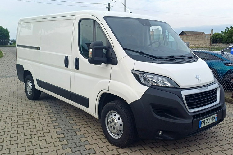 Peugeot Boxer L2H1 2.2 HDi 140KM Nawigacja Kamera Klimatronic Fotel pneumatyczny zdjęcie 3