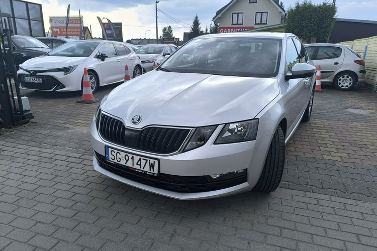 Skoda Octavia 1.6 TDI 116KM Klimatyzacja Salon Polska Faktura VAT zdjęcie 12