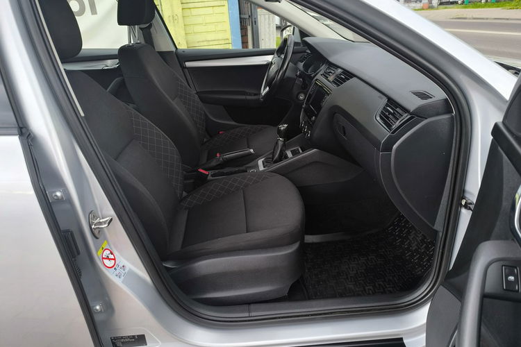 Skoda Octavia 1.6 TDI 116KM Klimatyzacja Salon Polska Faktura VAT zdjęcie 24