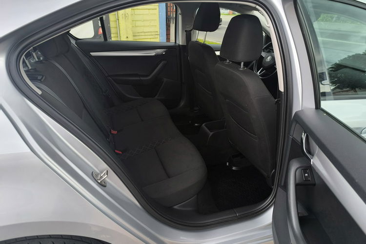 Skoda Octavia 1.6 TDI 116KM Klimatyzacja Salon Polska Faktura VAT zdjęcie 25